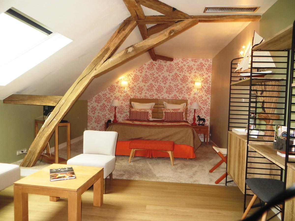 Hotel-Restaurant Ricordeau Loué Kültér fotó