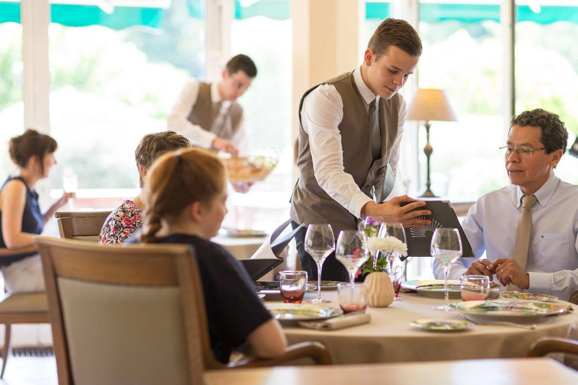 Hotel-Restaurant Ricordeau Loué Kültér fotó