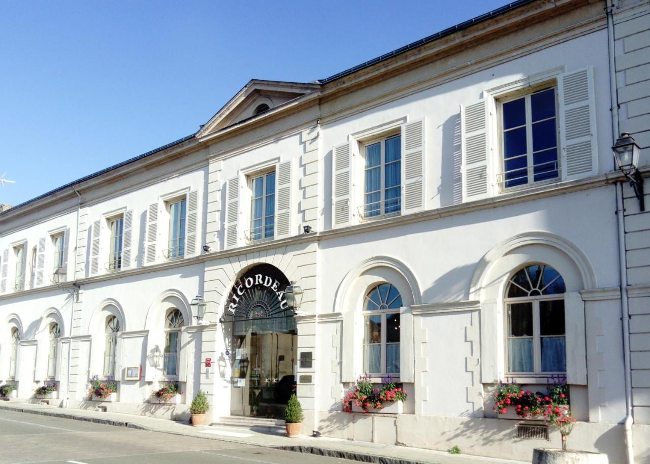 Hotel-Restaurant Ricordeau Loué Kültér fotó
