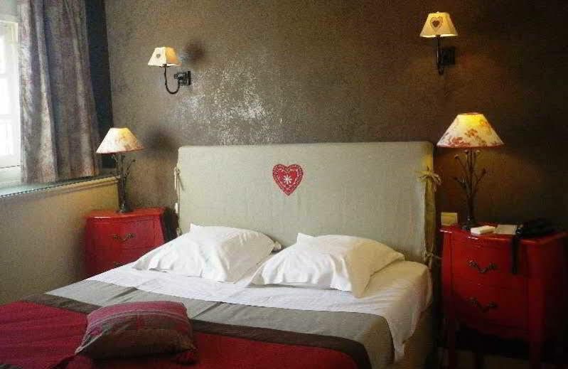 Hotel-Restaurant Ricordeau Loué Kültér fotó